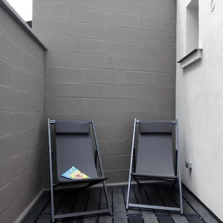 Privathof Barbecue Stadtzentrum Voltaire By Interhome Apartamento *